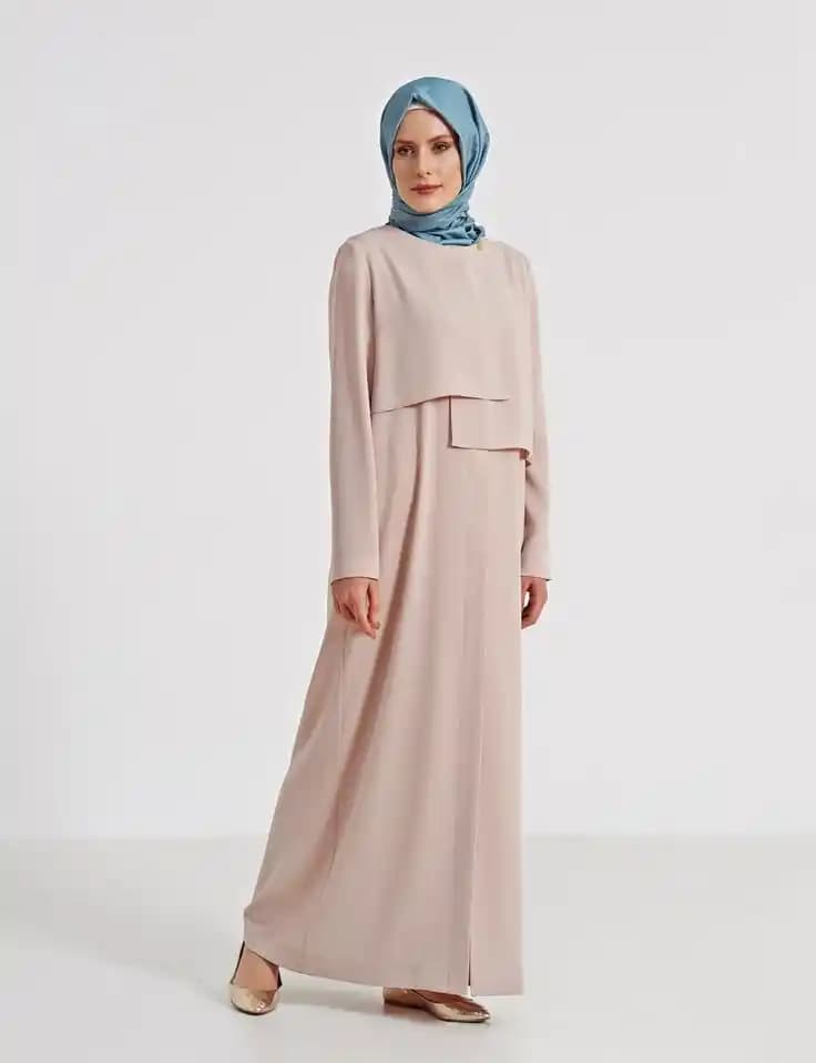 Moda Dünyasında Kıyafet Seçimi ve Kendini İfade Etme Yöntemleri