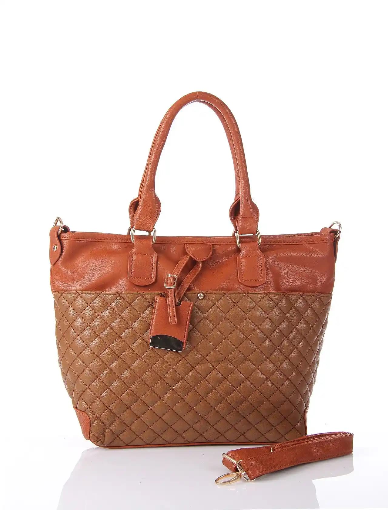 Moda Dünyasında Kol Çantalarının Yeri ve Önemi Güncel Trendler ve Seçim İpuçlarıyla