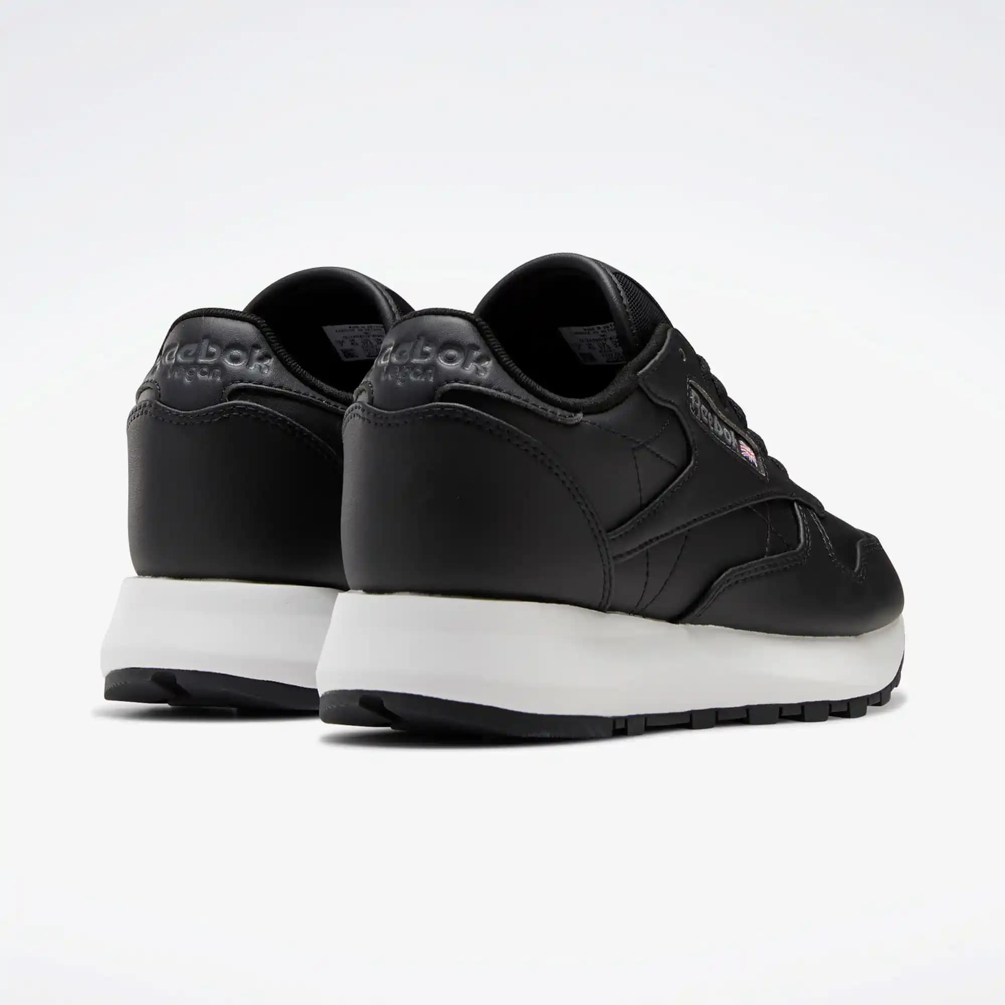 Reebok Kadın Spor Ayakkabıları: Şıklık, Konfor ve Teknolojiyi Bir Arada Sunar