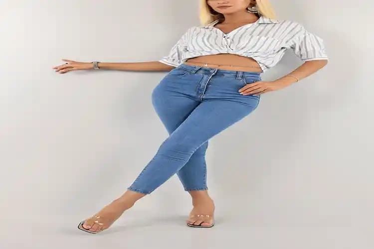 Renkli Kot Pantolonların Yıkama ve Renk Koruma Yöntemleri Rehberi