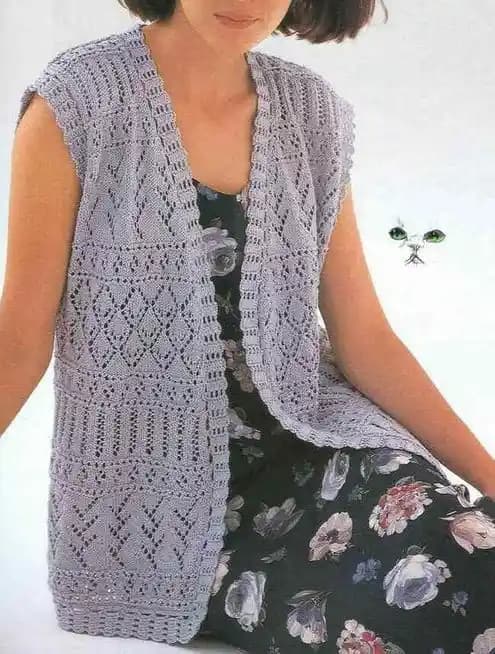 Bayan Uzun Yelek Modelleri: Moda Trendleri ve Katmanlı Giyimde Genel Değerlendirme