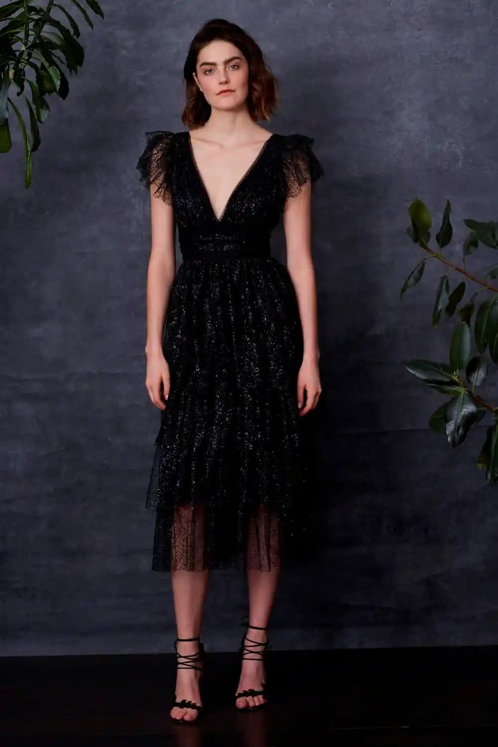 Diz Altı Abiye Elbise Modelleri, Tasarım Detayları ve Fiyat Aralıkları 2024