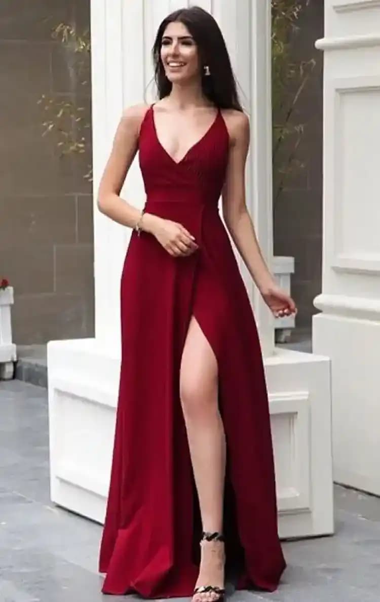 Düğünde Gençler İçin Elbise Seçimi: Konfor ve Stil İçin Somut Öneriler