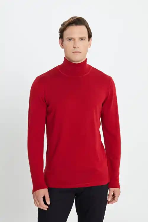 Erkek Modasında Kırmızı Kazak Kombinleri ve Dijital Renk Modellerinin Önemi