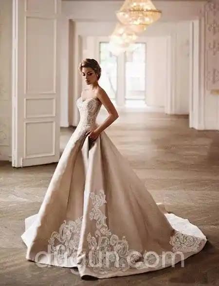 Hafif Kabarık Nişan Elbisesi Tasarımı ve Konforu Üzerine Detaylı İnceleme