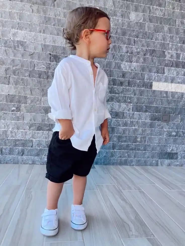 Bebek Kombinleri ve Moda Trendleri: Konfor ve Şıklığın Modern Yaklaşımları