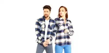 Çift Gömlekleri: Moda Dünyasında Zamansız Şıklık ve Modern Kombinasyonlar