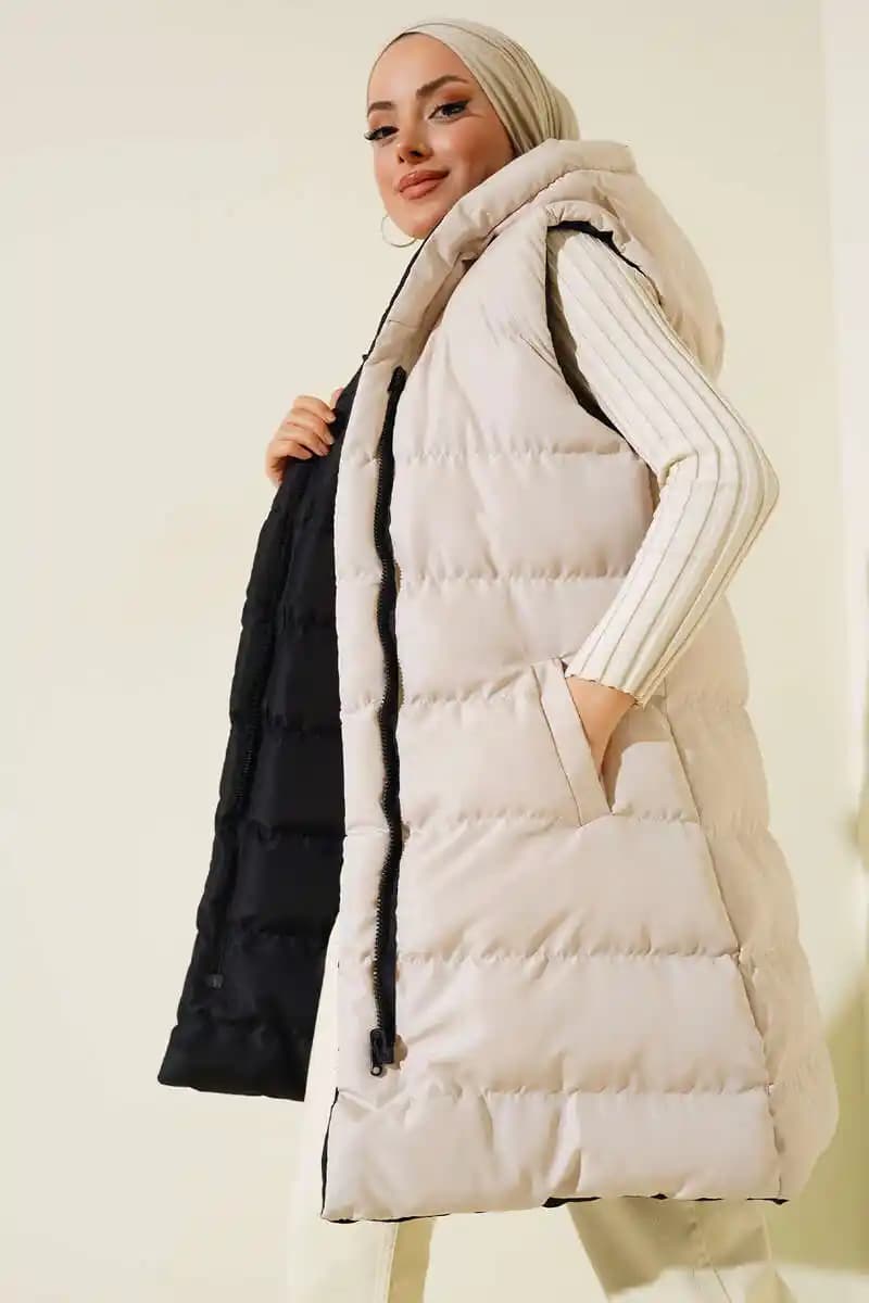 Çift Taraflı Şişme Yelek Modada Çok Yönlü ve Trend Bir Parça Olarak Öne Çıkıyor