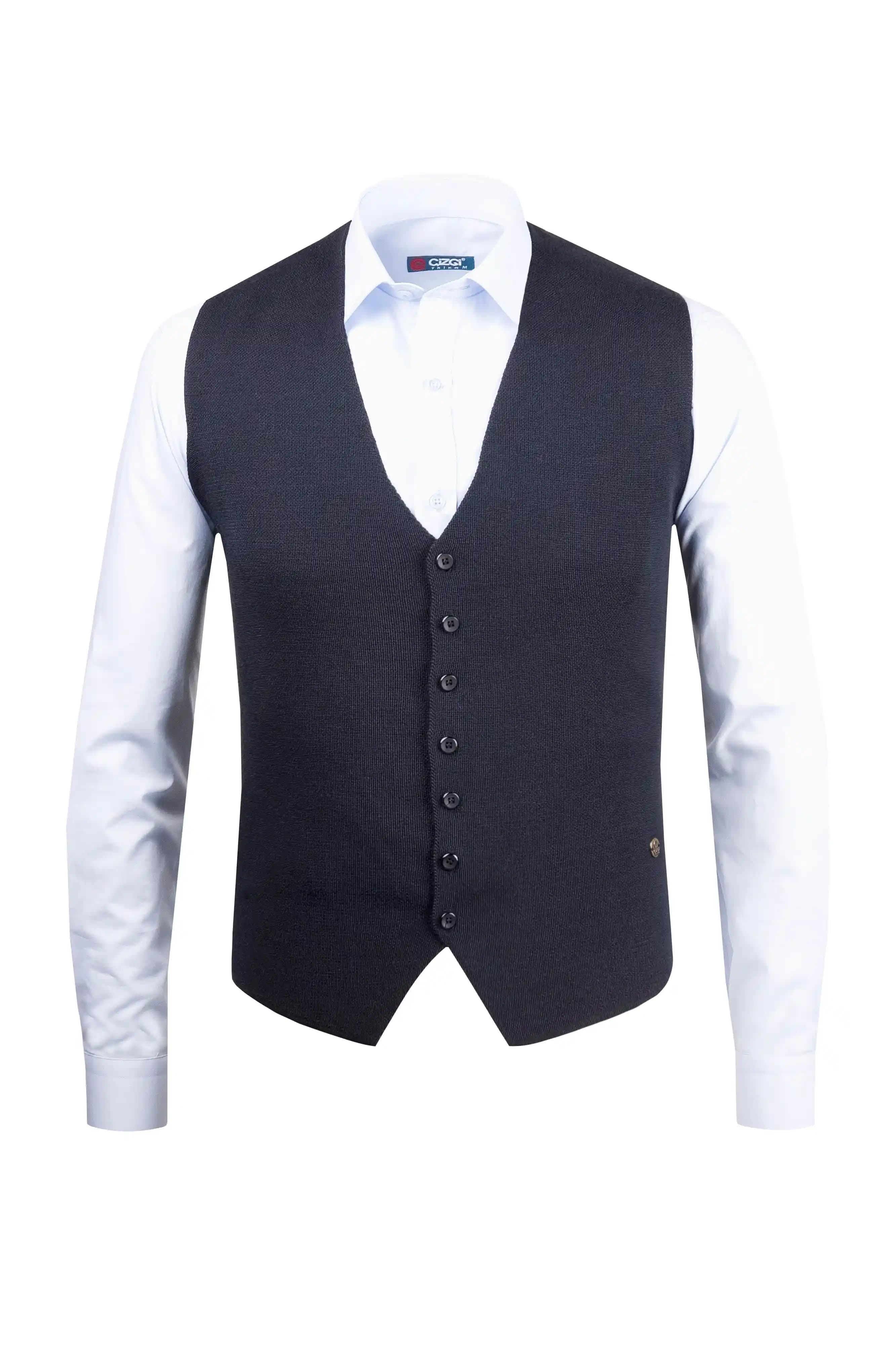 Çizgi Triko Modasında Güncel Trendler ve Kombin Önerileri 2023