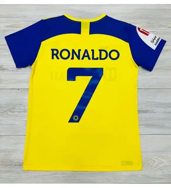 Cristiano Ronaldo ve Al Nassr Forma Tasarımı: Spor ve Moda Dünyasının Buluşması