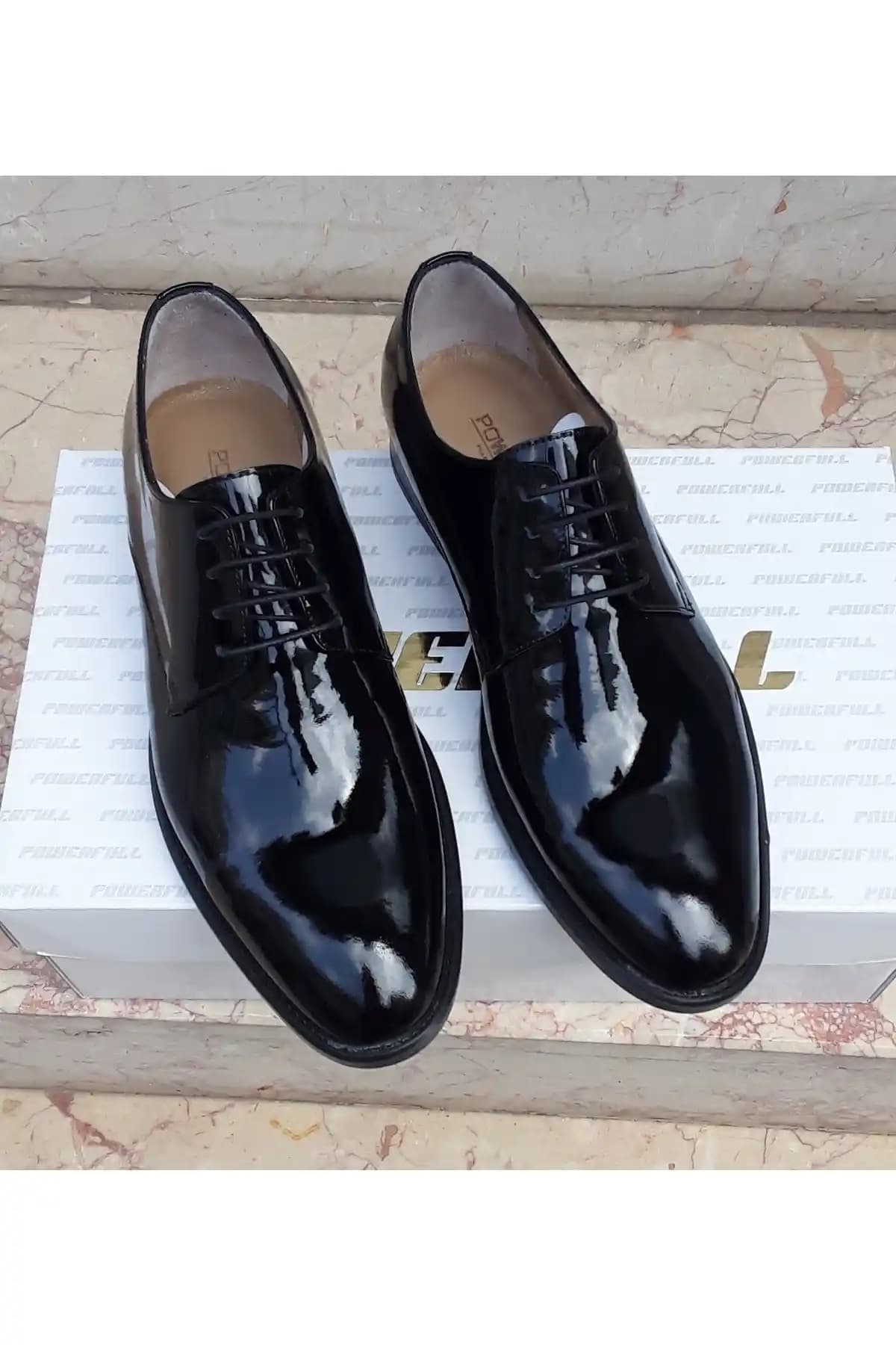 Damatlık ve Moda: Güncel Trendler ve Seçim Rehberi ile Stil Sahibi Damat Olmanın Yolları