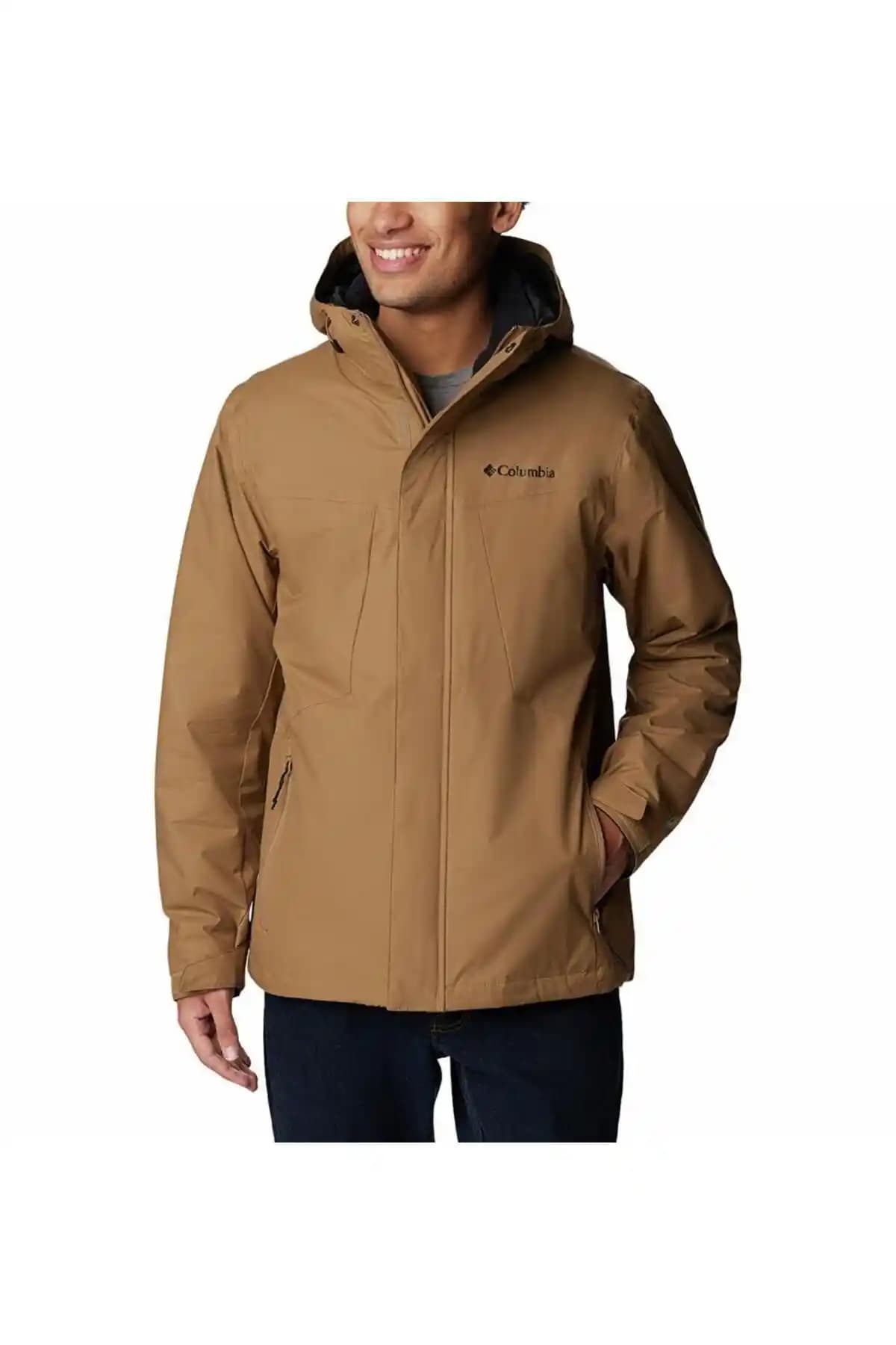 Erkek Modasında Fonksiyonellik ve Şıklığın Buluştuğu Tunnel Falls ve Interchange Montlar