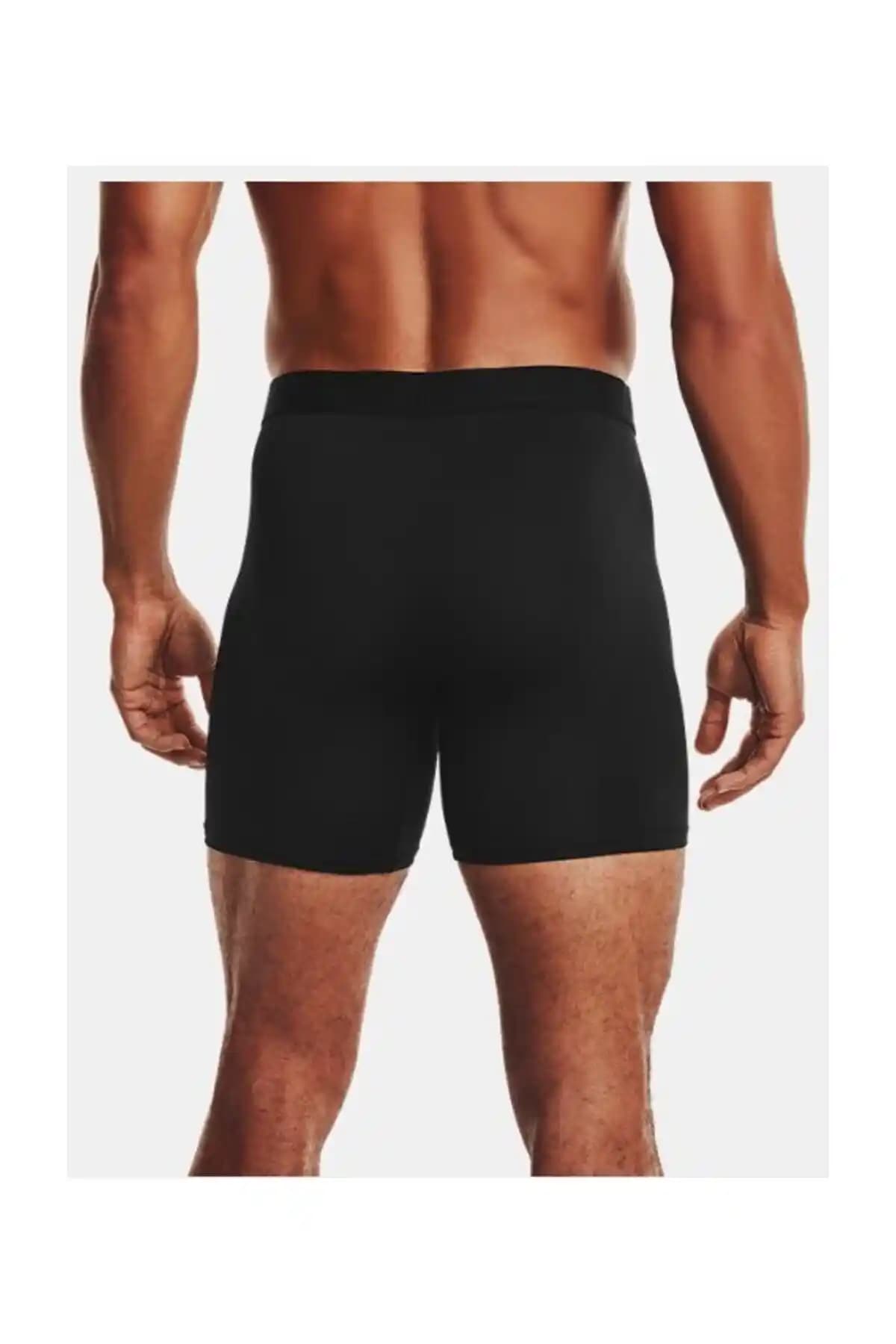 Erkek Modasında Konfor ve Şıklığın Buluştuğu Under Armour Boxerları