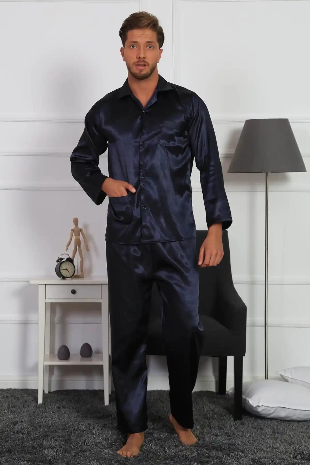 Erkek Modasında Saten Geceliklerin Yükselişi ve Stil İpuçları