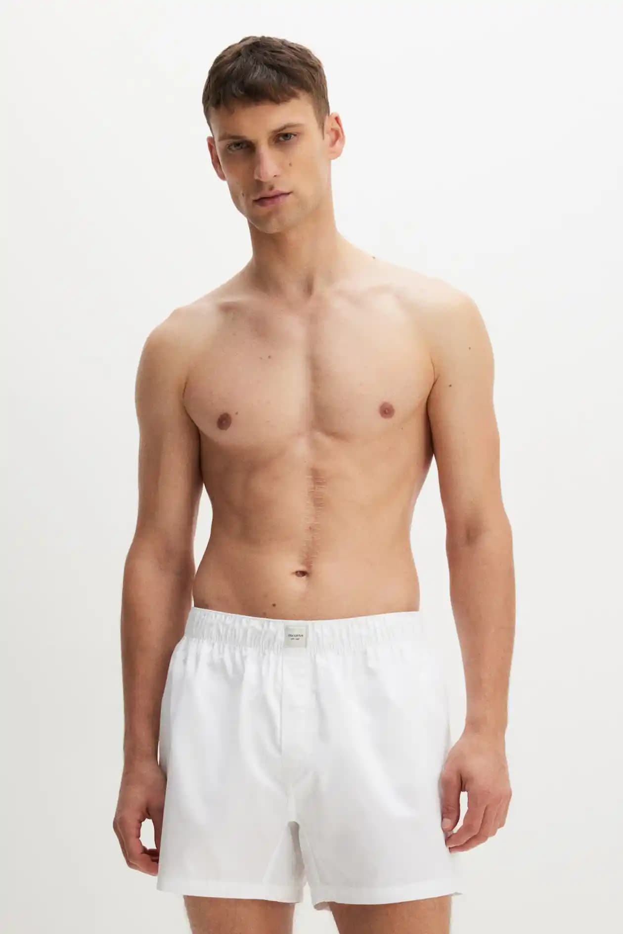 Erkek Modasında Şıklık ve Konforu Bir Arada Sunan Saten Erkek Boxer Trendleri