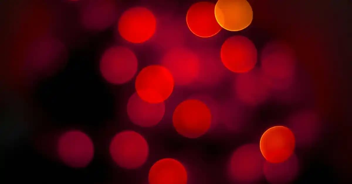 Erkek Modasında Uzun Kollu Süveterler: Şıklık ve Fonksiyonelliğin Birleşimi