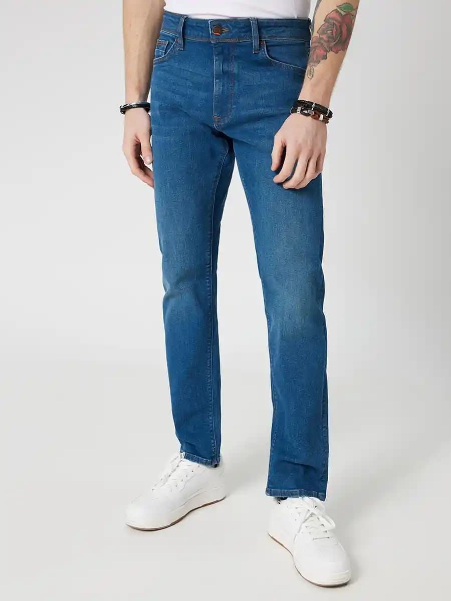 Erkek Pantolonlarında Outlet Seçenekleri: Uygun Fiyatlı ve Şık Modeller