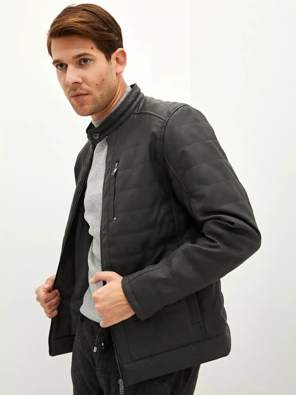 Erkekler İçin Güncel Deri Mont Modası ve Trendleri Hakkında Bilgi