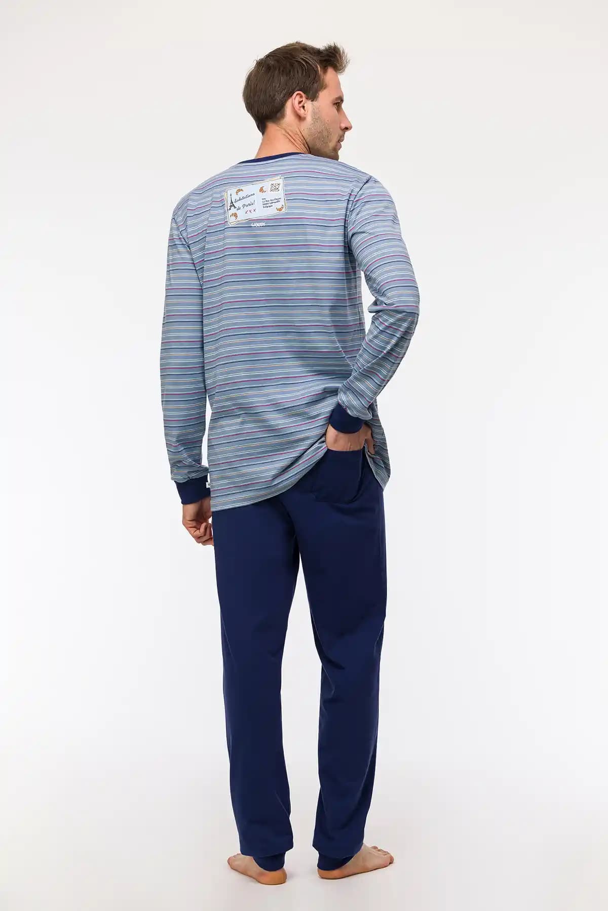 Erkekler İçin Mavi Çizgili Pijama Seçenekleri ve Stil İpuçları 2023