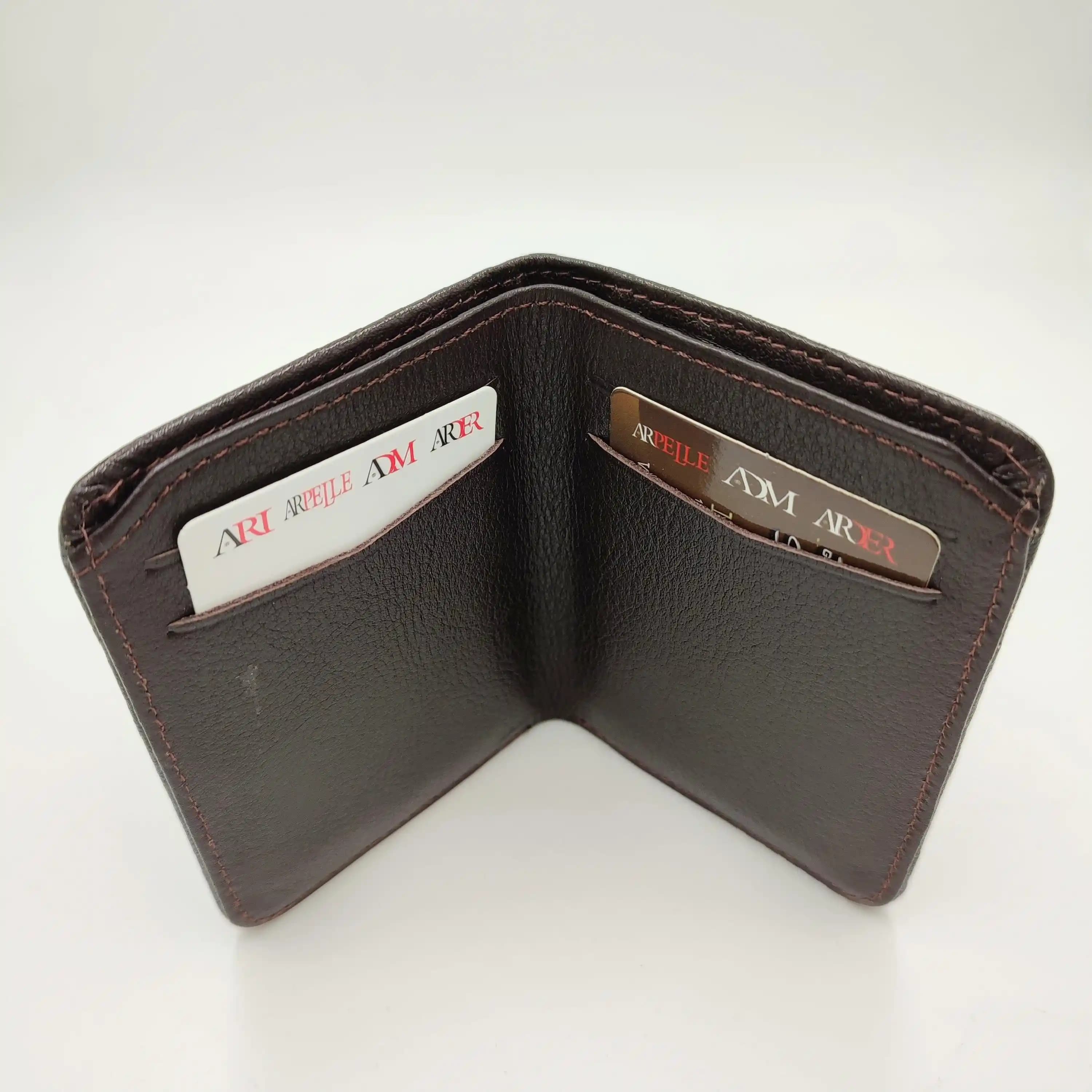 Erkekler İçin Mıknatıslı Cüzdanlar: Şıklık ve Teknolojinin Modern Buluşması