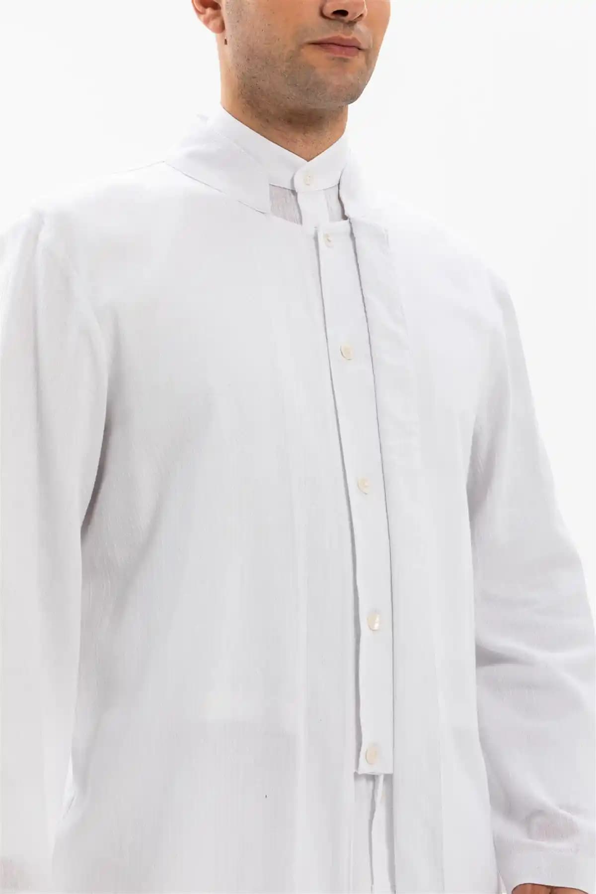 Erkekler İçin Namaz Gömleği: Rahatlık ve Şıklığı Bir Arada Sunan Modern Tasarımlar