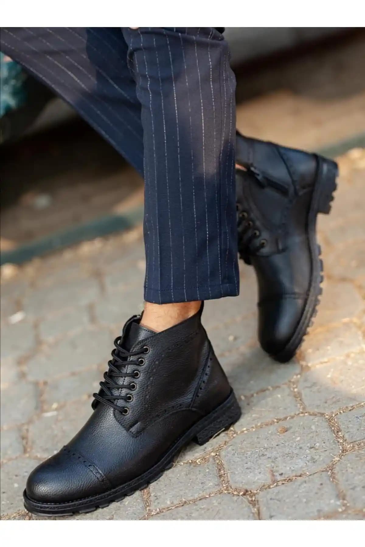 Erkekler İçin Yeni Sezon Bot Trendleri ve Stil İpuçları Güncel Kış Modası