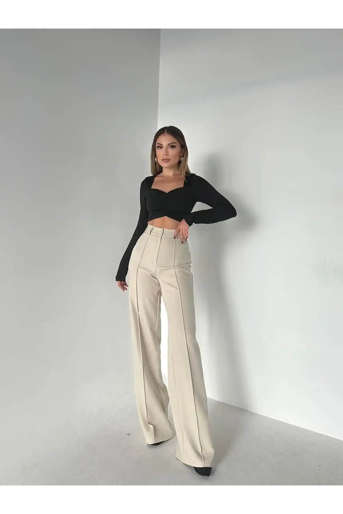 Kadınlar İçin Taş Rengi Pantolonlar: Moda ve Kombinasyon İpuçları