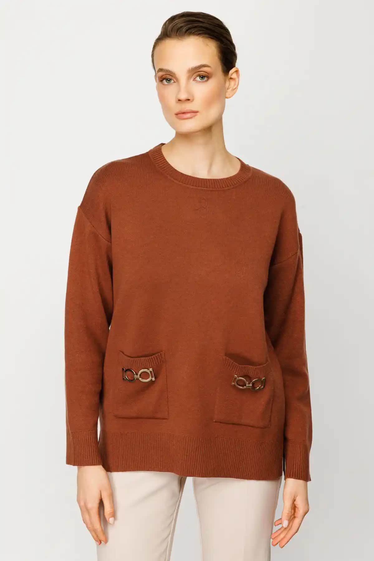 Kazak Modası: Kış Aylarında Şıklık ve Konforu Bir Arada Sunan Trendler ve Seçim İpuçları