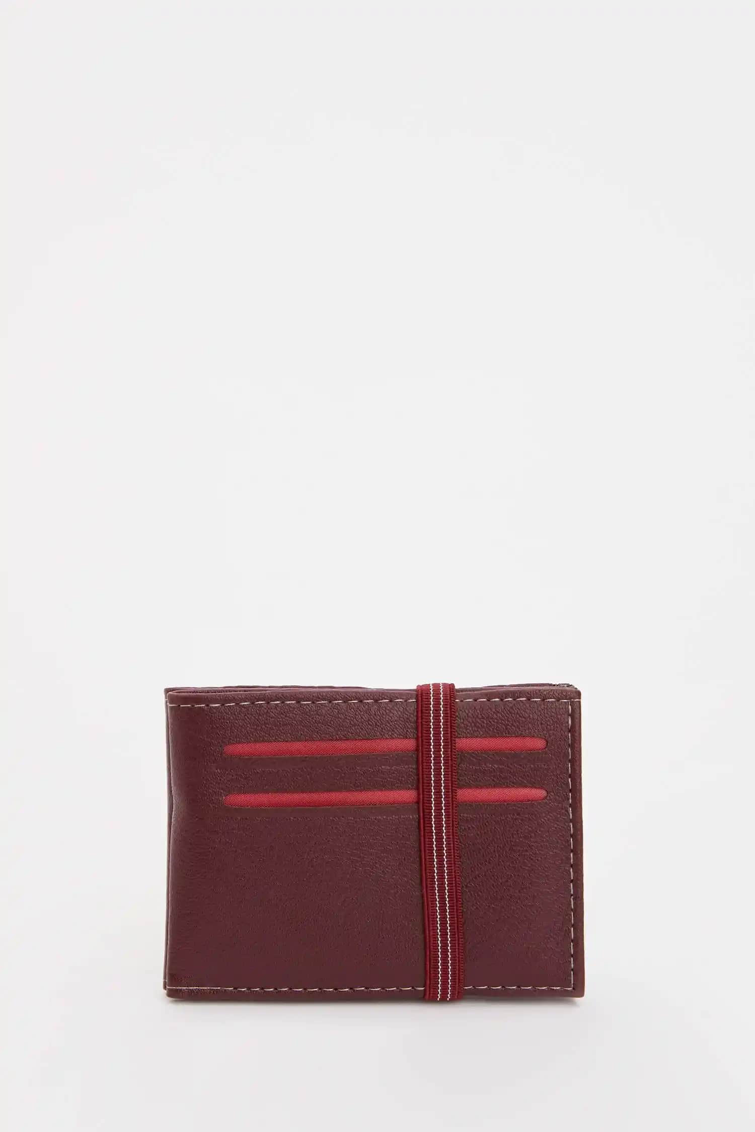 Lastikli Cüzdanlar Moda Dünyasında Güncel Trend ve Stil İfadesi