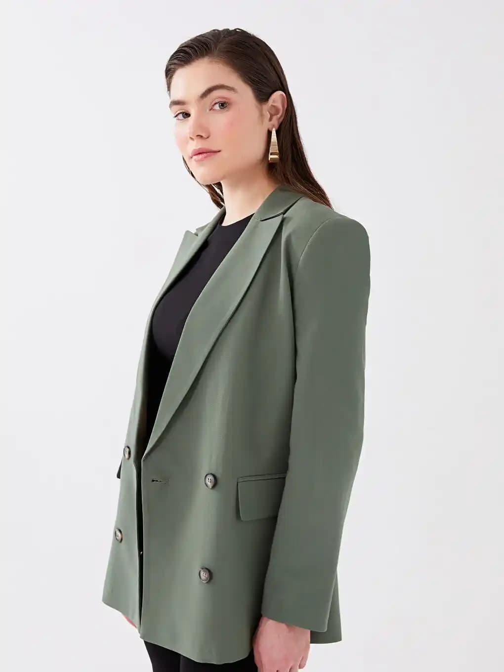 Lazer Ceketler: Moda ve Teknolojiyi Buluşturan Güncel Trendler ve Kullanım İpuçları