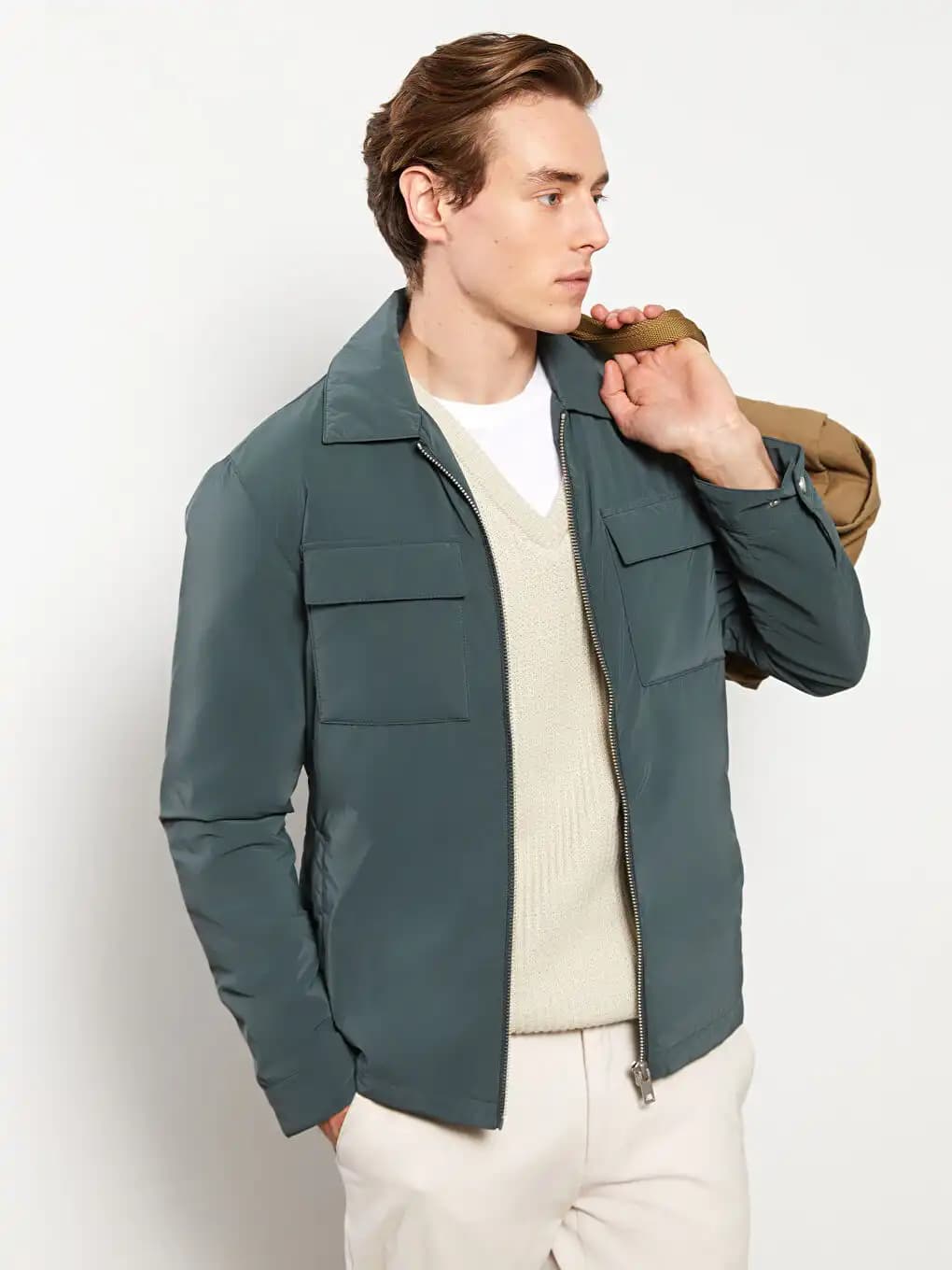 LC Waikiki Erkek Giyim Koleksiyonlarıyla Şıklık ve Rahatlığı Bir Arada Yakalayın