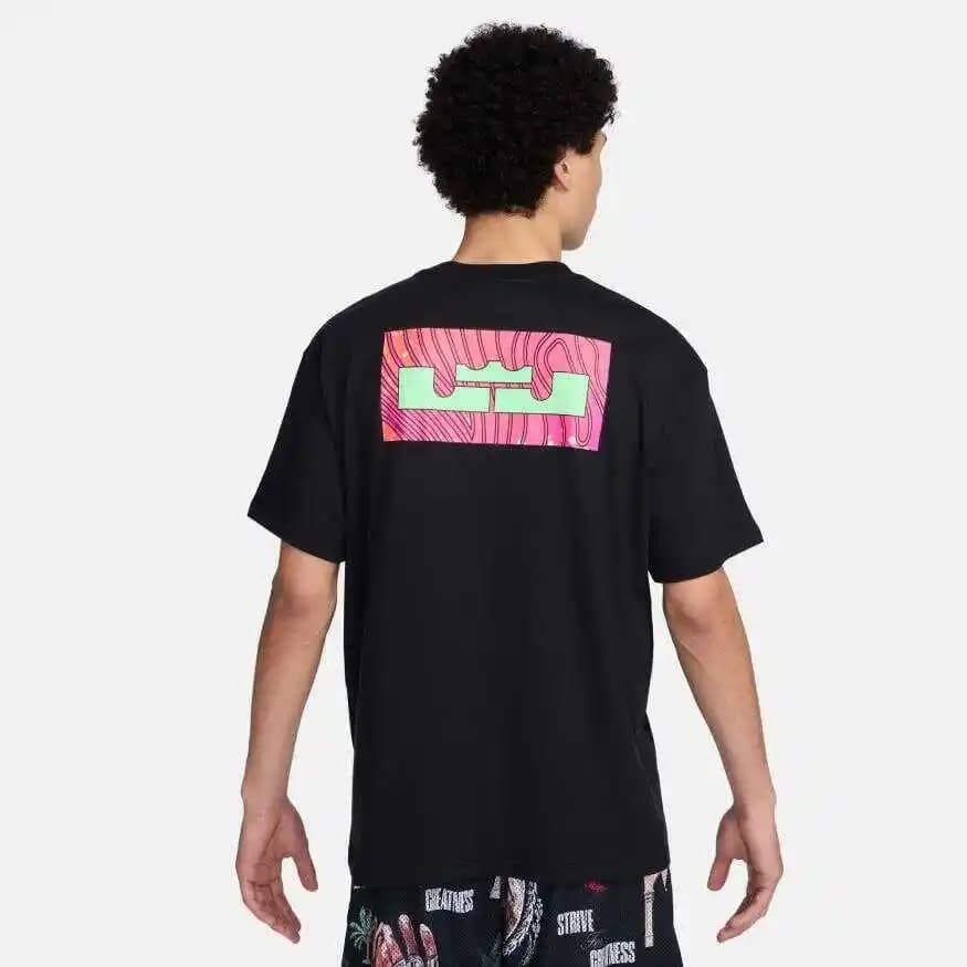 LeBron Tişörtleri: Spor Şıklığı ve Moda İkonu Olmanın En Trend Yolu