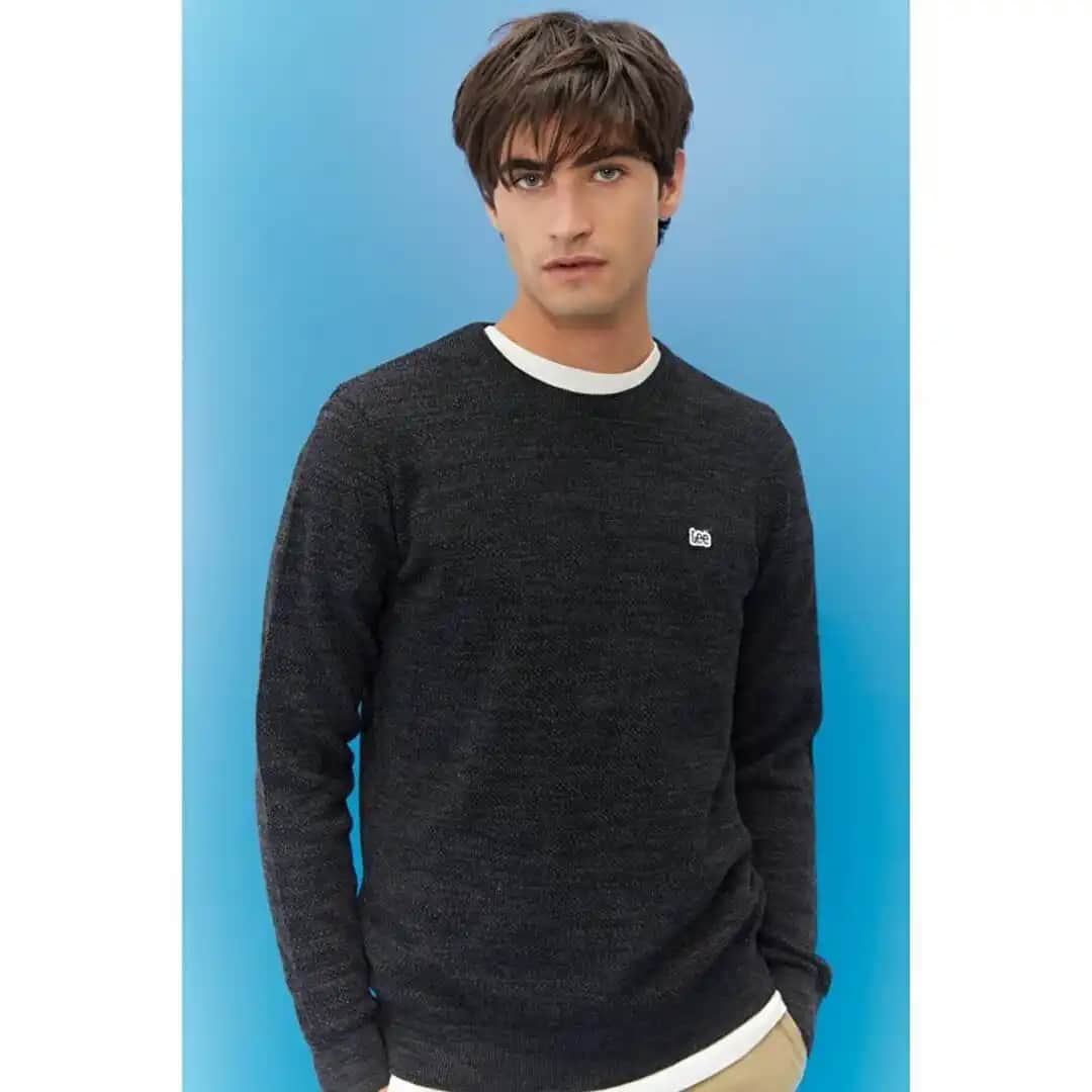 Lee Markası: Moda Dünyasında Köklü Geçmişi ve Güncel Trendlerle Yükselişi