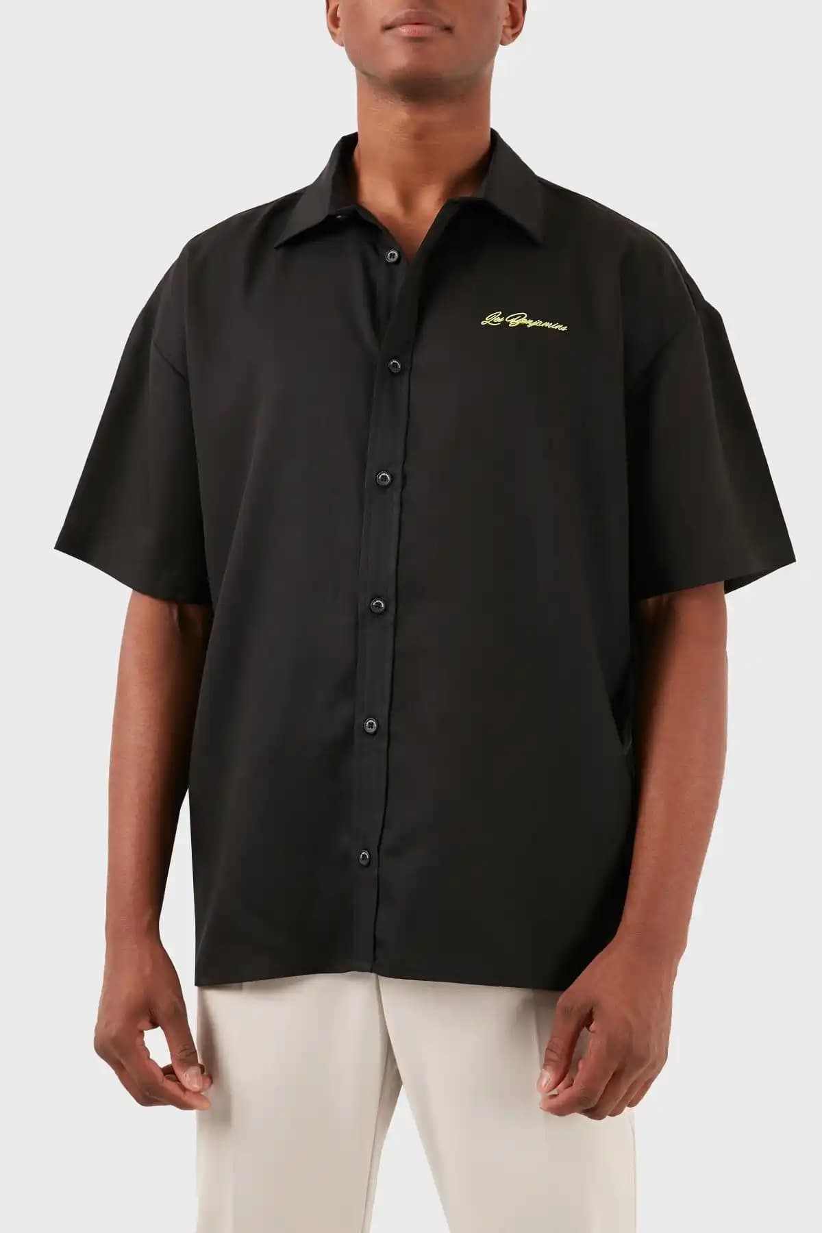 Les Benjamins Erkek Gömlekleri: Modern ve Özgün Tasarımlarla Moda Dünyasında Fark Yaratın