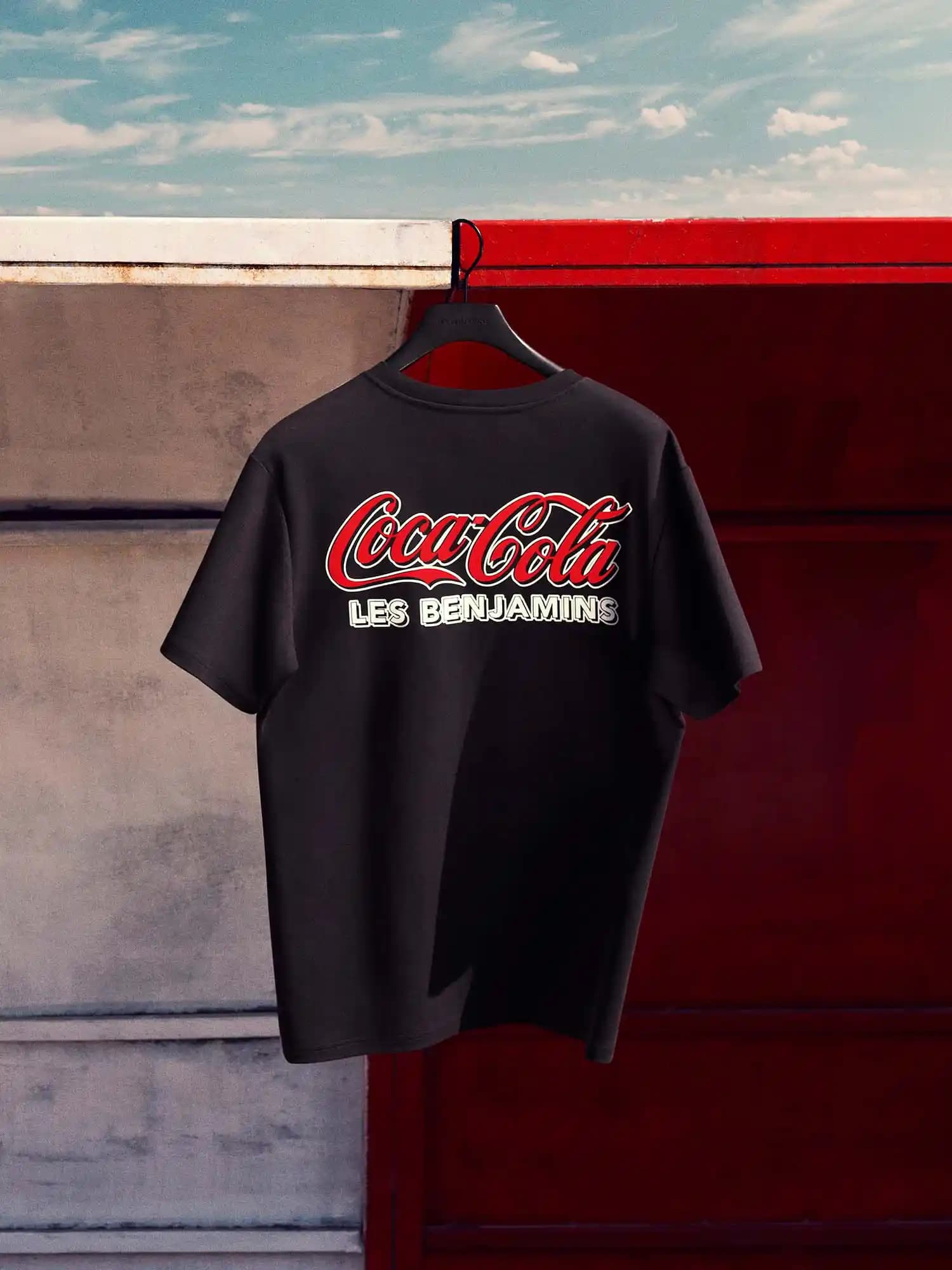 Les Benjamins ve Coca Cola İş Birliği Moda Dünyasında Yenilikçi Bir Adım