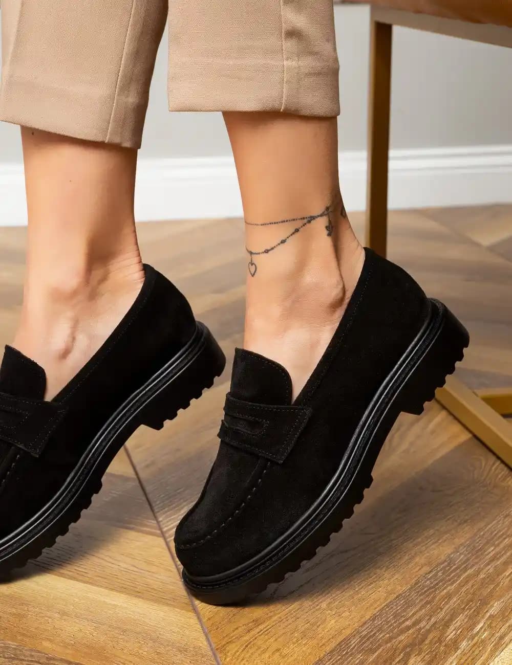 Loafer Ayakkabı Modelleri ve Trendleri: Şıklık ve Konforun Buluşma Noktası