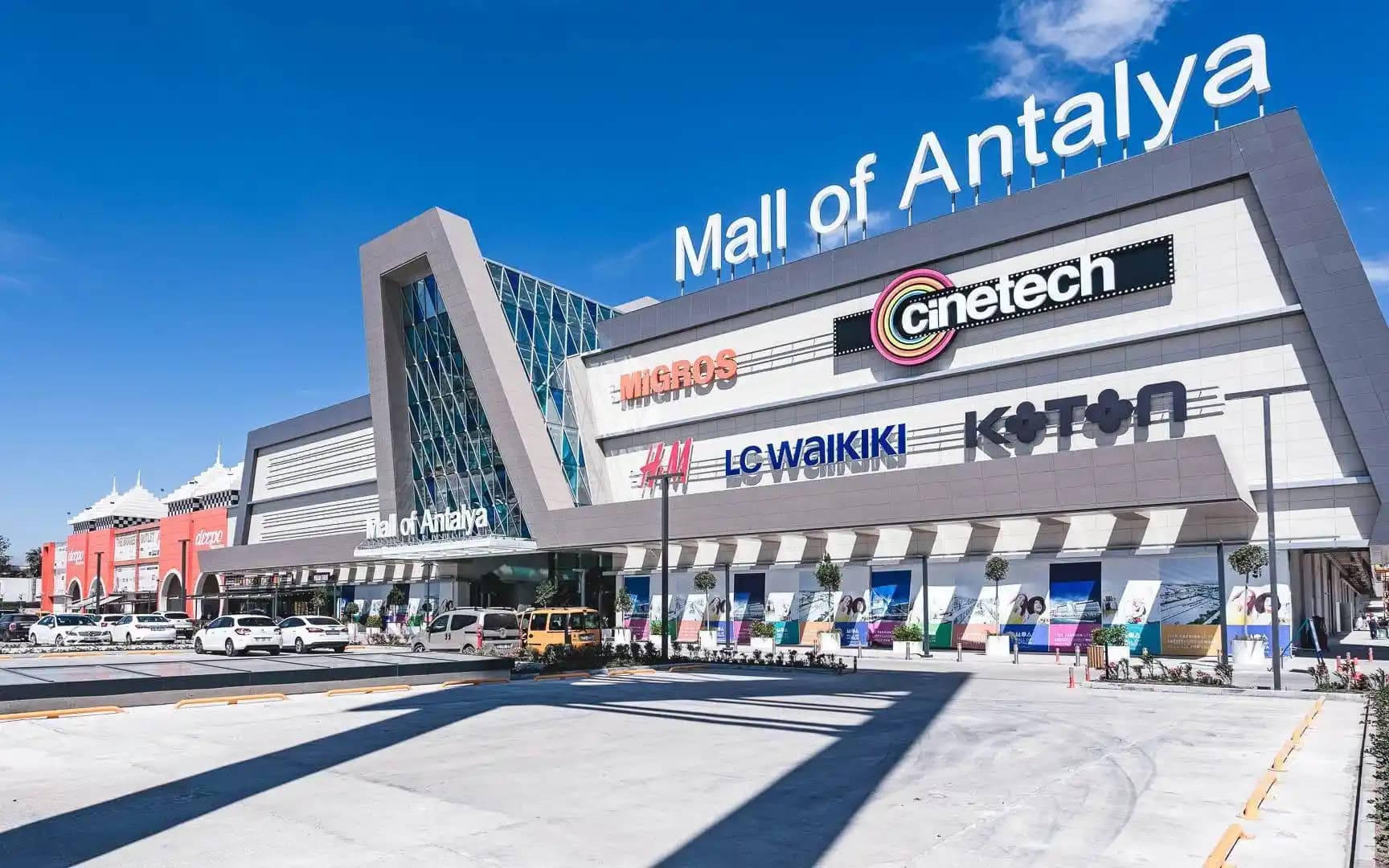 Mall of Antalya: Antalya'nın En Büyük Moda ve Alışveriş Merkezi Özellikleri ve Trendleri
