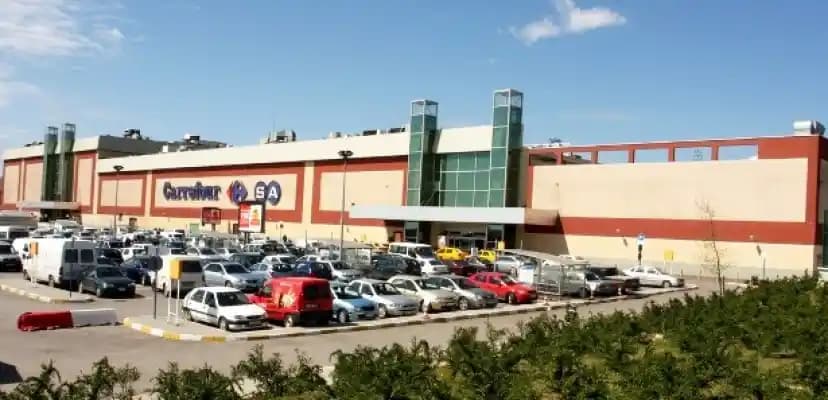 Maltepe Carrefour'da Moda Trendleri ve Güncel Alışveriş Deneyimi Analizi