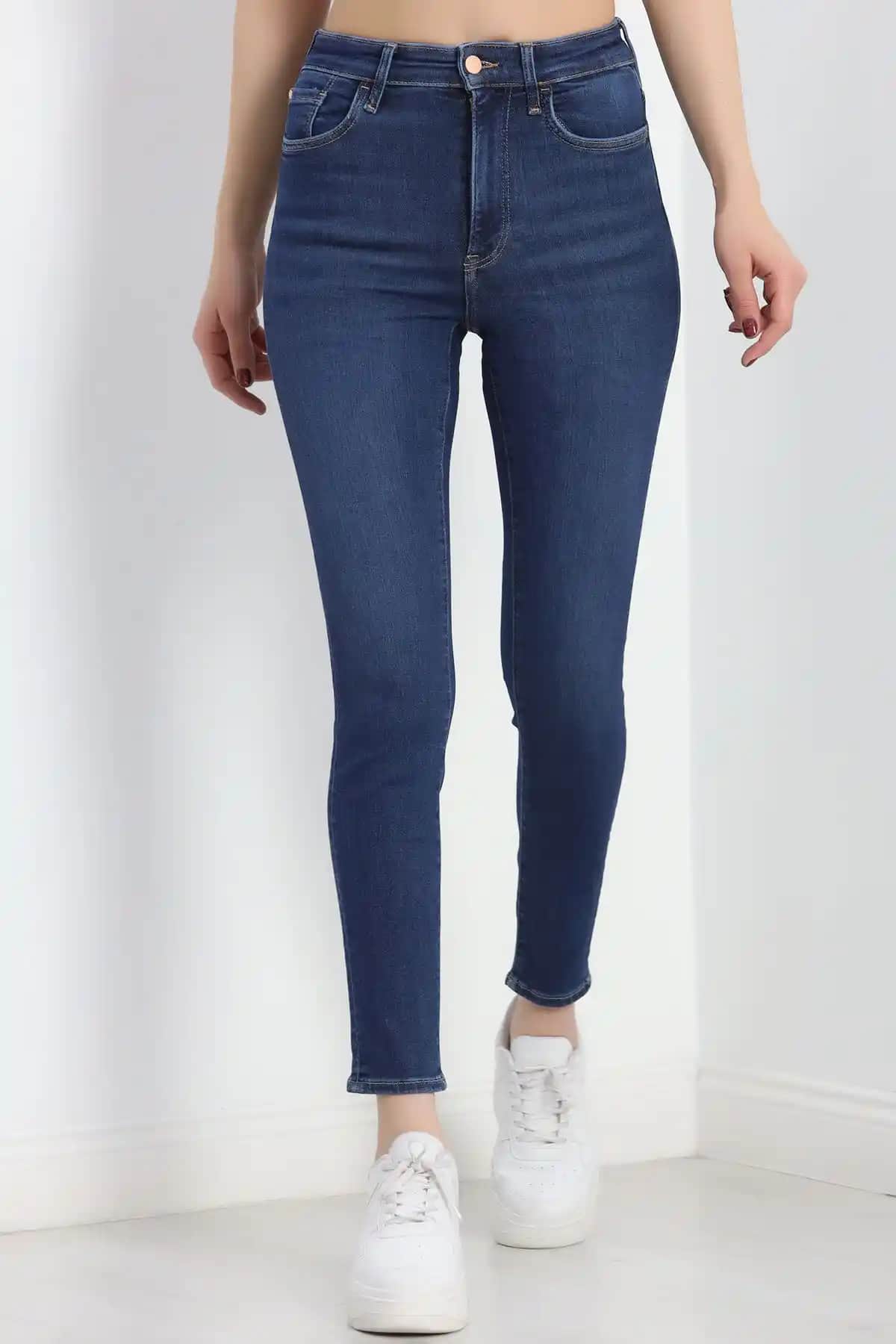 Mavi Marka Kot Pantolon: Moda Trendleri ve Stil Rehberi 2024