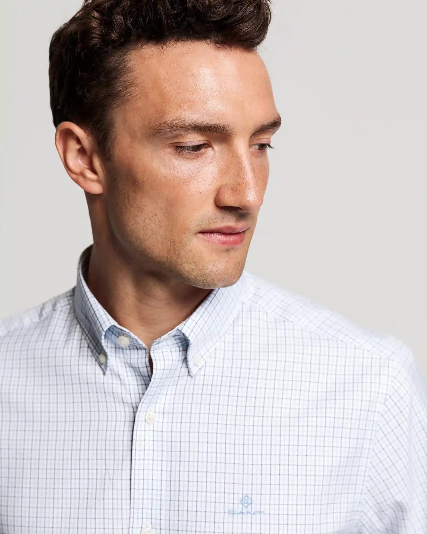 Mavi Regular Gömlek Seçenekleri ve Stil İpuçlarıyla Şıklığı Yakalayın