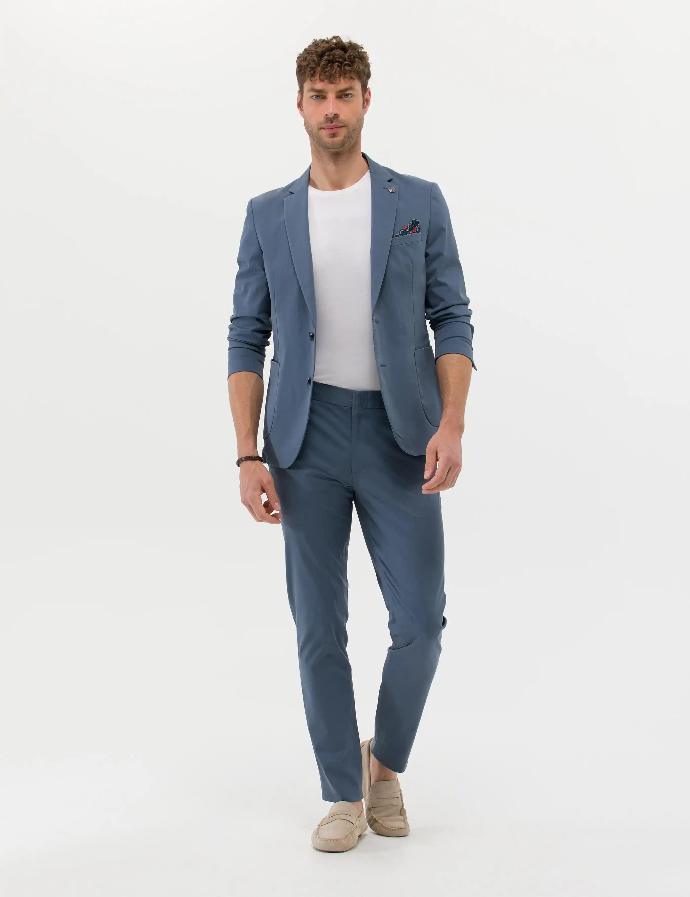 Mavi Spor Takım Elbise Seçenekleri ve Moda Trendleri Hakkında Kapsamlı Rehber