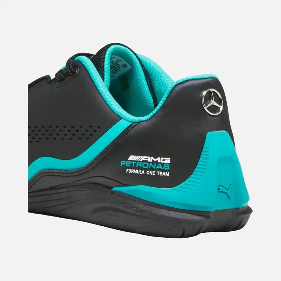 Mercedes Logolu Ayakkabılar: Moda ve Lüksü Bir Araya Getiren Şık Tasarımlar