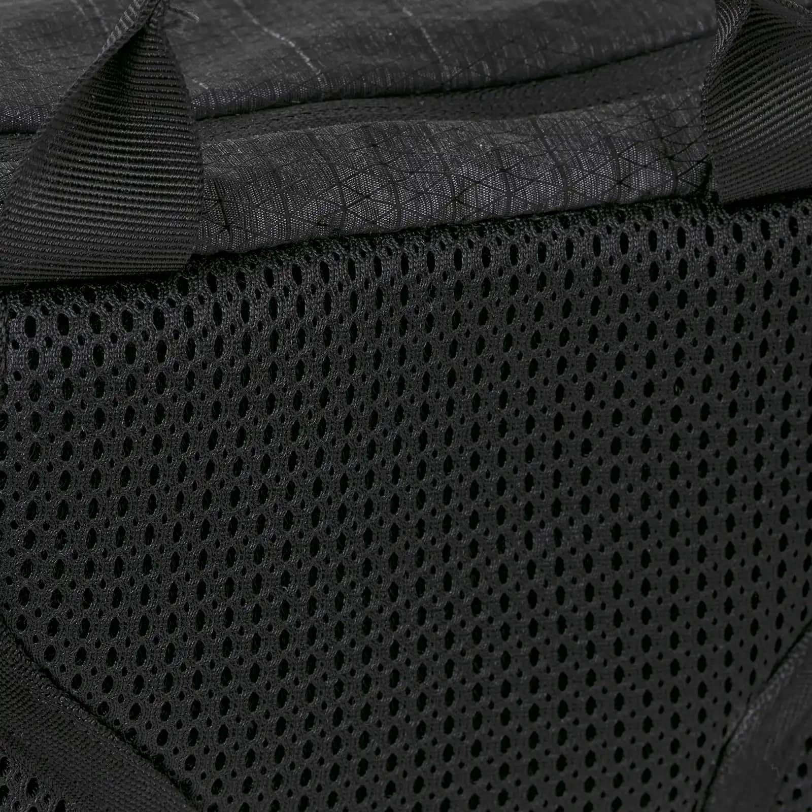 Merrell Sırt Çantaları: Şıklık ve Fonksiyonelliğin Birlikte Sunulduğu Moda Seçenekleri