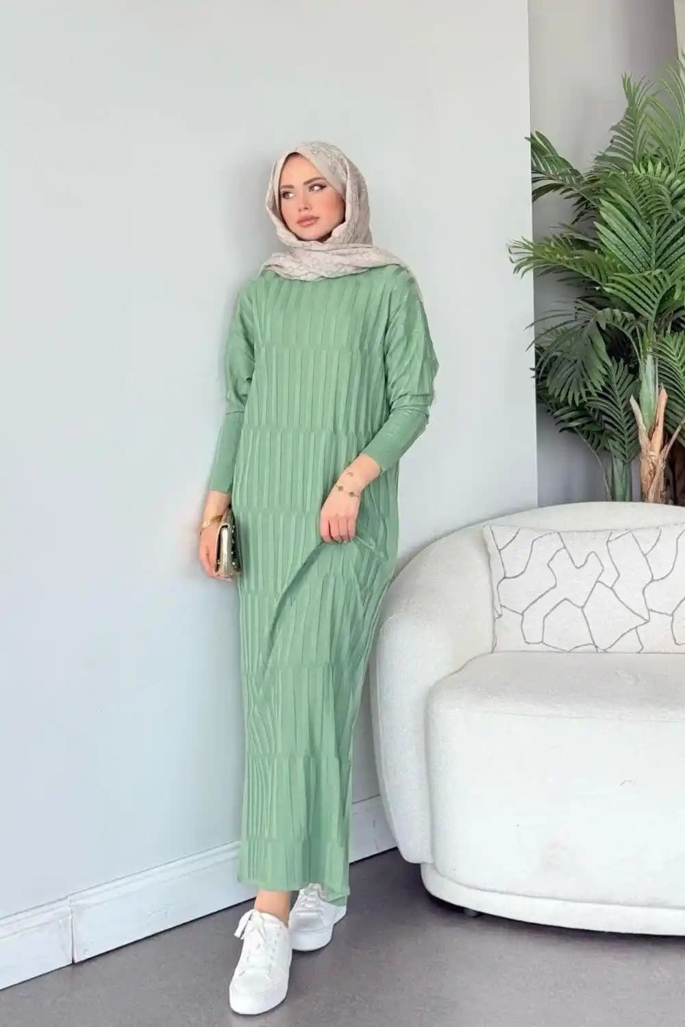 Merserize Elbise Nedir, Özellikleri ve Moda Trendleri Hakkında Detaylı Bilgi