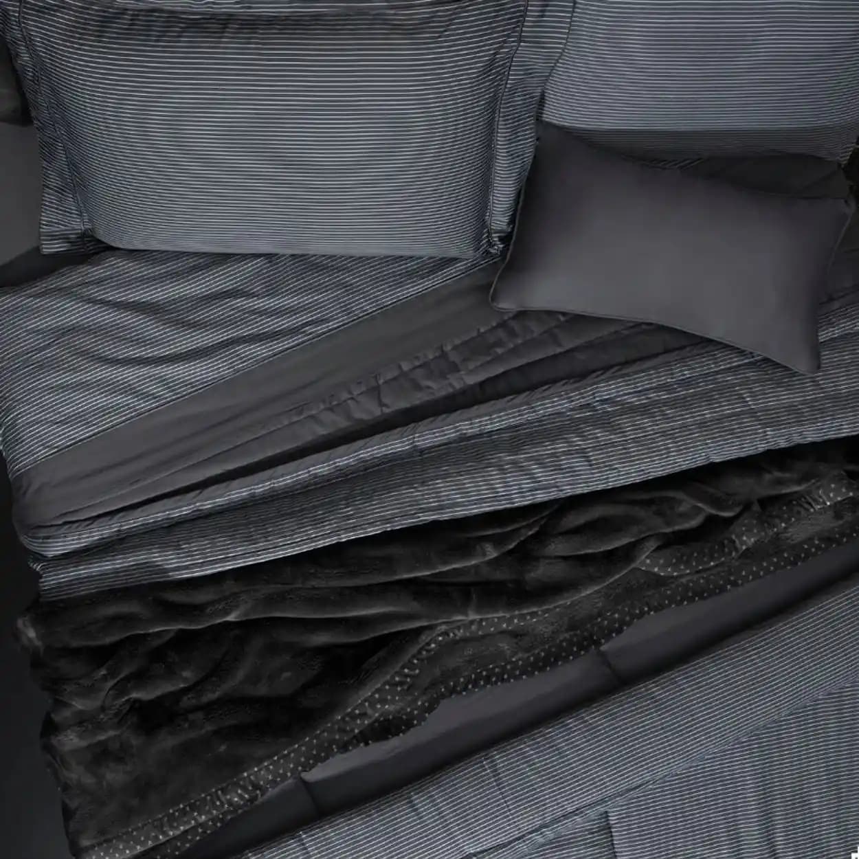 Milano ve Moda Dünyasındaki Yeri: Trendler, Tasarımcılar ve Kültürel Etkileşimler