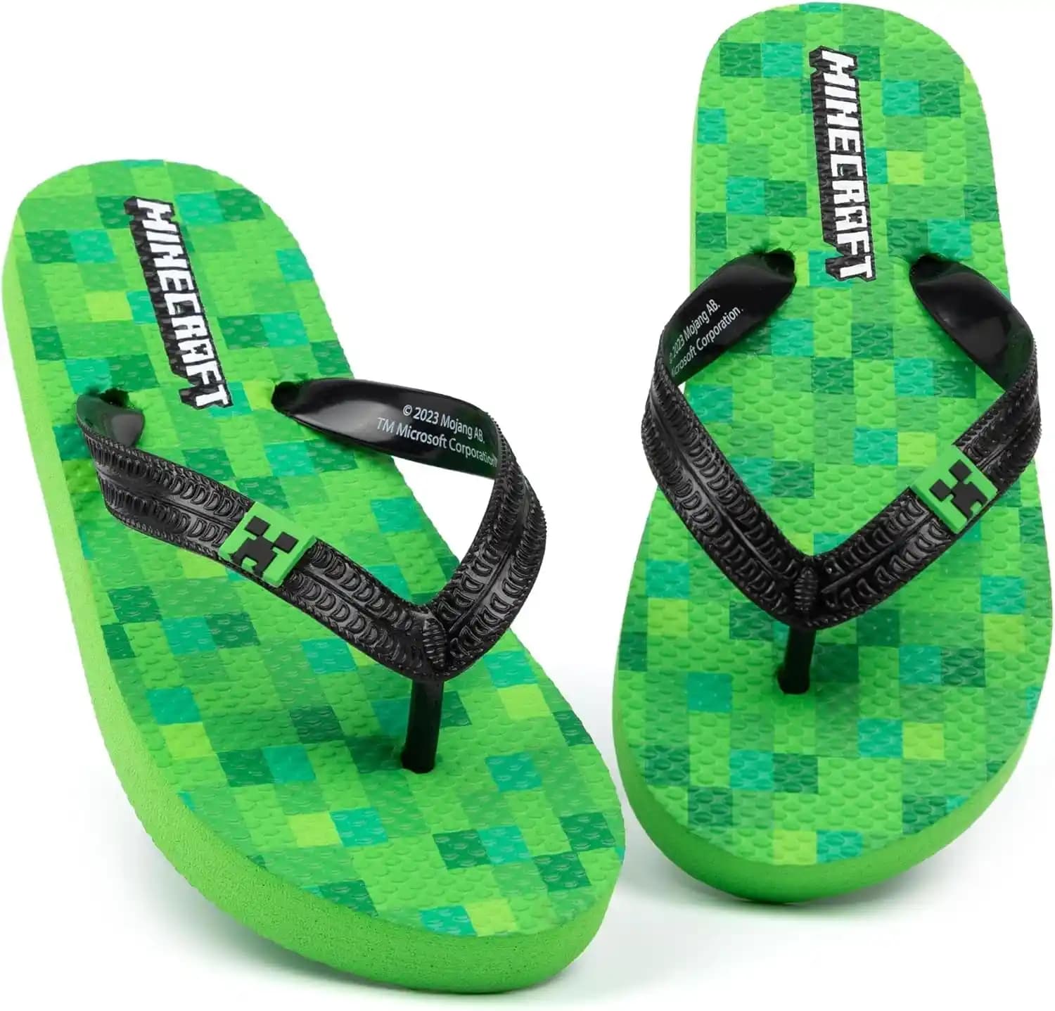 Minecraft ve Moda Dünyasının Buluşması: Terlik Tasarımlarıyla Yenilikçi Yaklaşımlar