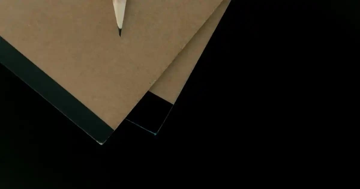 Moda Dünyasında Mavi Ceket ve Elbise Trendleri: Şıklık ve Renklerin Uyumuyla Stil Yaratma