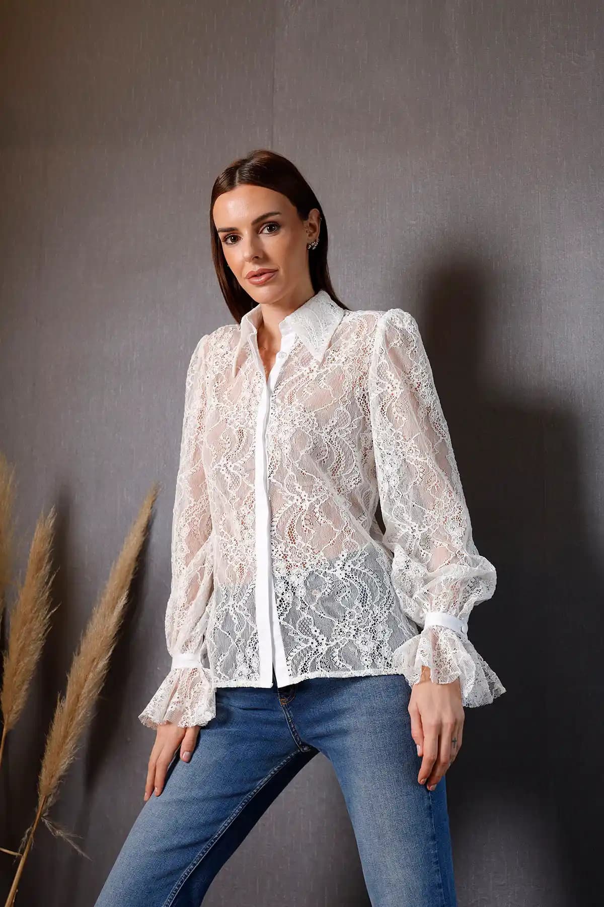 Moda Dünyasında Şık Gömlek Modelleri ve Trendleri Hakkında Kapsamlı Rehber