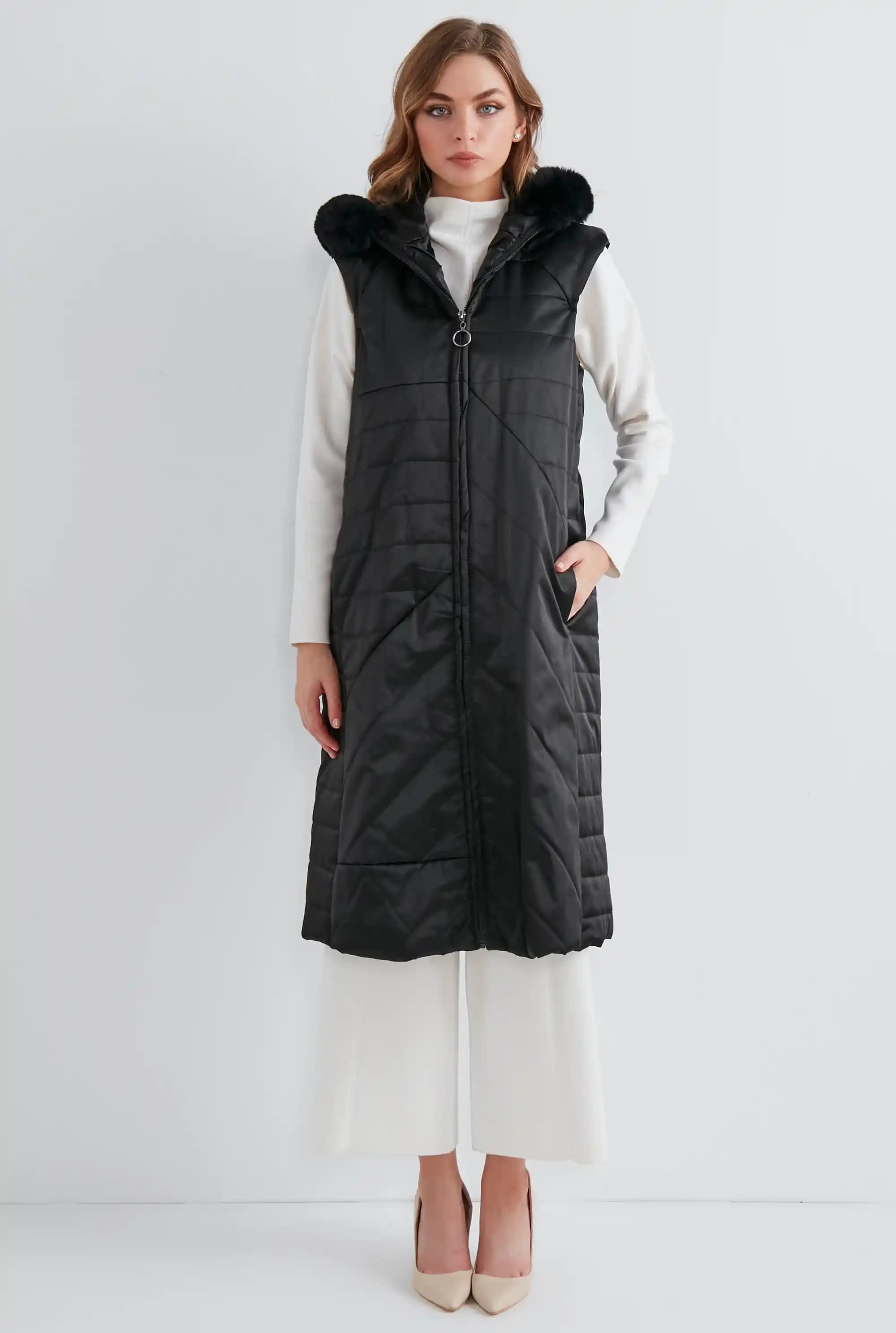 Moda Dünyasında Şişme Uzun Yelek: Şıklık ve Konforun Buluşma Noktası