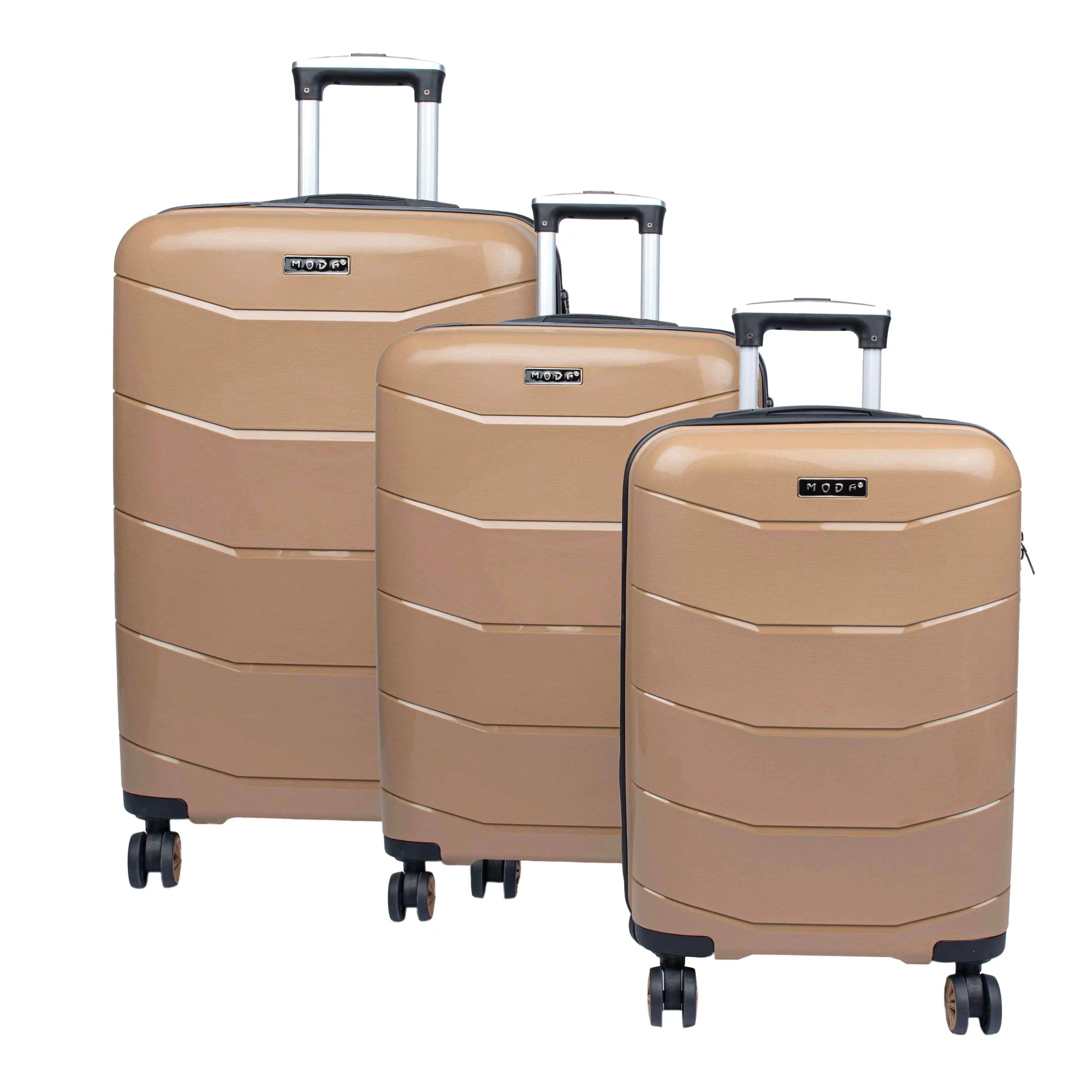 Moda Dünyasında Valizler: Şıklık ve Fonksiyonelliğin Buluşması